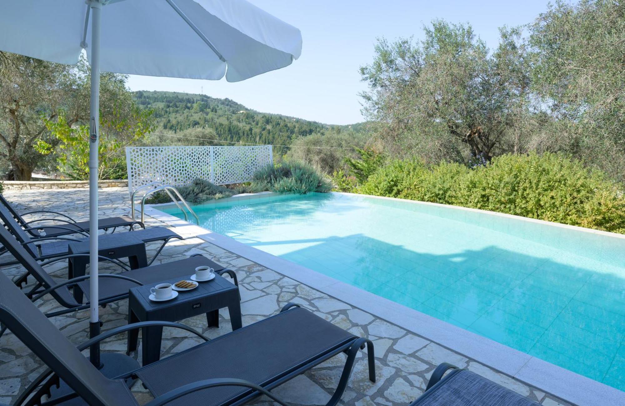 Villa Bougarini Haven Family Villa Rock Pool Oasis Ieromonachos Exterior foto
