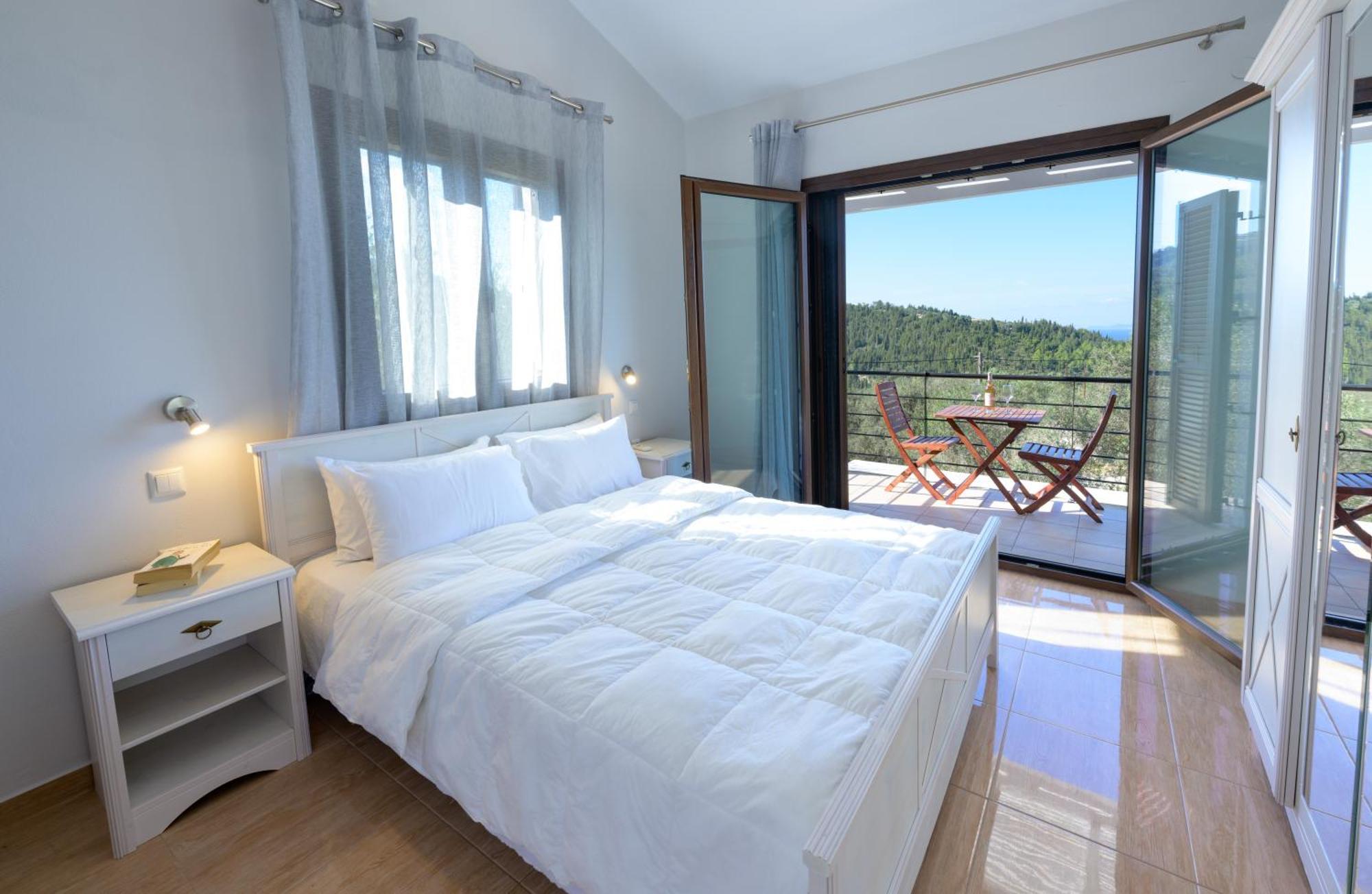 Villa Bougarini Haven Family Villa Rock Pool Oasis Ieromonachos Exterior foto